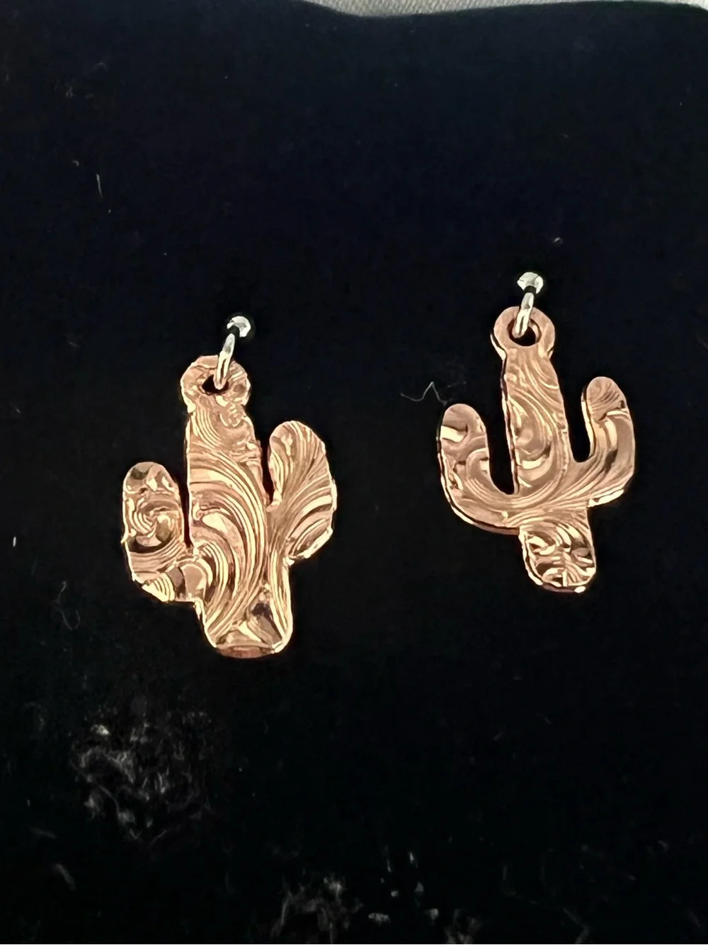 Montana Silversmith’s Desert Darling Rose Cactus Earrings NWOT - Picture 3 of 4